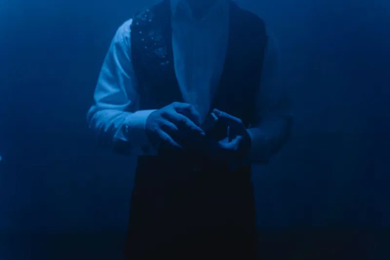 How Magicians Figured Out Brain Hacking Before Neuroscientists Did